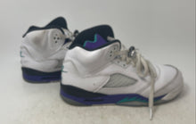 Load image into Gallery viewer, Nike Kids Air Jordan 5 Retro White Purple Lace-Up Basketball Shoes Size 7Y