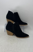 Load image into Gallery viewer, Dolce Vita Womens Black Suede Round Toe Block Heel Ankle Boots Size 8