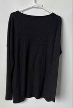 Load image into Gallery viewer, Lilla P Mens Gray V-Neck Long Sleeve Pockets Pullover Sweater Size XL With Tag