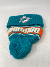 Load image into Gallery viewer, New Era Mens Green NFL Miami Dolphins Sideline Cuffed Knitted Winter Cap