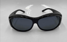 Load image into Gallery viewer, Solar Shield Women's Black Fit Over Polarized Sunglasses 2CP190GWE (NCL)