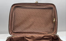 Load image into Gallery viewer, London Fog Unisex Beige Expandable Piccadilly Rolling Wheels Spinner Luggage