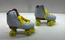 Load image into Gallery viewer, Foxy Skates Womens Blue And Yellow Round Toe Lace-Up Quad Roller Skates Size 9