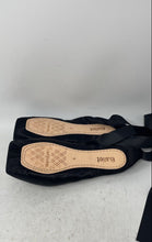 Load image into Gallery viewer, Wendy Wu Womens Black Square Toe Professional Ballet Pointe Dance Shoes Size 8