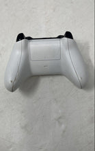 Load image into Gallery viewer, Microsoft Xbox One White Model 1708 Control Bluetooth Wireless Controller