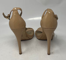 Load image into Gallery viewer, Authentic Tory Burch Womens Beige Patent Leather Strappy Heels Size 8M Stained