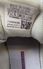 Load image into Gallery viewer, Reebok Womens Zig Dynamica Beige Purple Lace-Up Sneaker Shoes Size 7.5