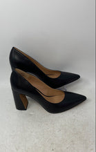Load image into Gallery viewer, Vince Camuto Womens Ableen Black Block Heel Pump Heels Size 10M