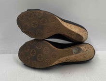 Load image into Gallery viewer, Authentic Tory Burch Womens Black Leather Peep Toe Wedge Pump Heels Size 7.5 M