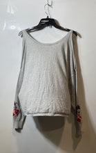 Load image into Gallery viewer, Express Womens Gray Embroidered Cold Shoulder Sleeve Pullover Sweater Size Large