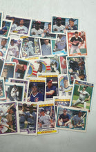Load image into Gallery viewer, Lot Of Assorted Mixed Variety American Football Trading Cards No Grade