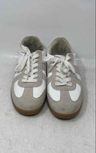 Load image into Gallery viewer, Unbranded Womens Beige White Leather Lace-Up Low Top Sneaker Shoes Size 9