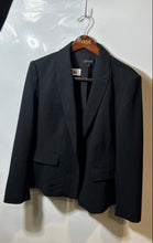 Load image into Gallery viewer, Ann Taylor Womens Black Long Sleeve Flap Pockets One-Button Blazer Size 18