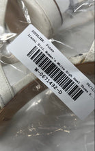 Load image into Gallery viewer, Gianni Bini Womens Corrielle White Leather High Platform Heels Size 9.5M