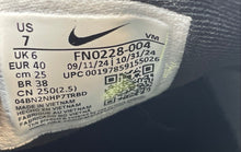 Load image into Gallery viewer, Nike Mens Journey Run FN0228-004 Black Lace-Up Low Top Sneakers Shoes Size 7