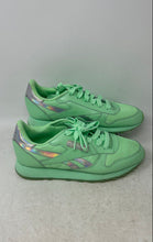 Load image into Gallery viewer, Reebok Kids Classic Leather Green Silver Low Top Lace-Up Sneaker Shoes Size 6.5