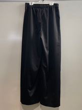 Load image into Gallery viewer, Ann Taylor Womens Black Pleated Front Elastic Waist Wide-Leg Trouser Pants Sz S