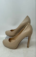 Load image into Gallery viewer, Pour La Victoire Womens Gilliana Beige Leather Stiletto High Pump Heels Sz 6.5M