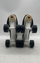 Load image into Gallery viewer, Roller Derby Womens Roller Star White Lace-Up Roller Skates Size 7 With Box