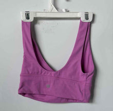 Load image into Gallery viewer, Lululemon Womens Pink Sleeveless Pullover Stretch Sportswear Bra Size 4