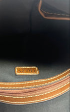 Load image into Gallery viewer, Chaps Womens Black And Brown Adjustable Strap Medium Crossbody Handbag
