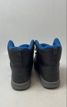 Load image into Gallery viewer, Columbia Boys Fairbanks Gray Omni-Heat Drawstring Ankle Hiking Boots Size 6