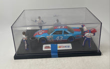 Load image into Gallery viewer, Racing Champions Richard Petty NASCAR Car Figure Pit Stop Show Case In Clear Box