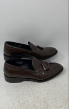 Load image into Gallery viewer, Vera Cuoio Mens Brown Leather Slip-On Closed Toe Tasseled Loafer Shoes Sz EUR 40