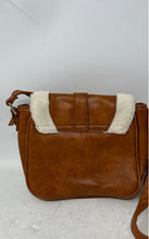 Load image into Gallery viewer, Mudd Womens Brown Beige Leather Inner Pockets Adjustable Strap Crossbody Bag