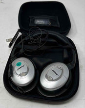 Load image into Gallery viewer, Bose QuietComfort 15 Black Acoustic Noise Cancelling Headphones With Case NCL