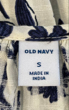Load image into Gallery viewer, Old Navy Womens Blue White Printed Long Sleeve Fit & Flare Dress Size Small