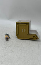 Load image into Gallery viewer, Funko Seinfeld Mini Moments Uncle Leo Jerry Apartment Vinyl Figure Set