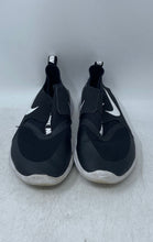 Load image into Gallery viewer, Nike Boys Flex Runner AT4662-001 Black White Slip-On Sneakers Shoes Size 6Y