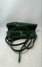 Load image into Gallery viewer, Vera Pelle Womens Dark Green Genuine Leather Croc-Embossed Satchel Bag