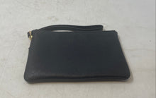 Load image into Gallery viewer, Coach Womens Black Crossgrain Leather Credit Card Corner Zip Wristlet Wallet