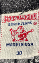 Load image into Gallery viewer, True Religion Mens Black Denim Dark Wash Pockets Casual Skinny Jeans Size 30