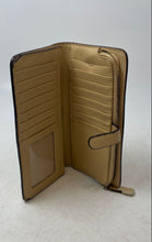 Load image into Gallery viewer, Coach Womens Beige Pebbled Leather ID Card Holder Bifold Wallet