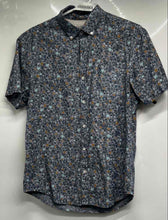 Load image into Gallery viewer, Original Penguin Mens Gray Floral Short Sleeve Collared Button-Up Shirt Size M