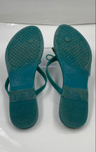 Load image into Gallery viewer, Authentic Tory Burch Womens Green Open Toe Flat Thong Sandals Size 9 Worn
