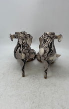 Load image into Gallery viewer, Steve Madden Womens Born Brown Beige Snakeskin Print Ankle Strap Sandals Sz 11M
