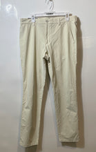 Load image into Gallery viewer, Vineyard Vines Mens Beige Flat Front Pockets Straight Leg Chino Pants Size 34x32