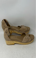 Load image into Gallery viewer, Vince Camuto Womens Meterry Beige Adjustable Wedge Espadrille Sandals Size 8M