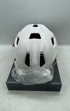 Load image into Gallery viewer, Schutt Stallion 100 STX White Full-Face Lacrosse Helmet Size S With Tag