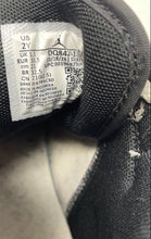 Load image into Gallery viewer, Nike Kids Air Jordan 1 Mid DQ8424-132 White Lace-Up Sneaker Shoes Size 2Y