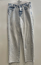 Load image into Gallery viewer, Zara Womens Blue Denim Light Wash Regular Fit Raw Hem Straight Leg Jeans Size 6