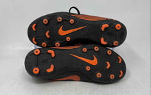 Load image into Gallery viewer, Nike Boys Mercurial Vapor 12 Club AH7350-081 Black Orange Soccer Cleats Size 5Y