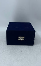 Load image into Gallery viewer, Belirams Silver Tone Floral Design Home Decor Metal Holders Candles Set