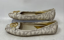 Load image into Gallery viewer, Michael Kors Womens Beige Signature Print Slip-On Ballet Flats Size 7.5M