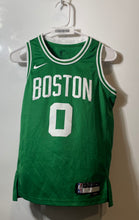 Load image into Gallery viewer, Nike Kids Green Boston Celtics Jayson Tatum #0 Icon Edition Basketball Jersey M