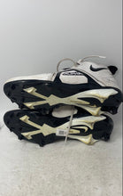 Load image into Gallery viewer, Nike Mens Alpha Menace Pro 3 DM1788-103 Black White Soccer Cleats Size 13.5